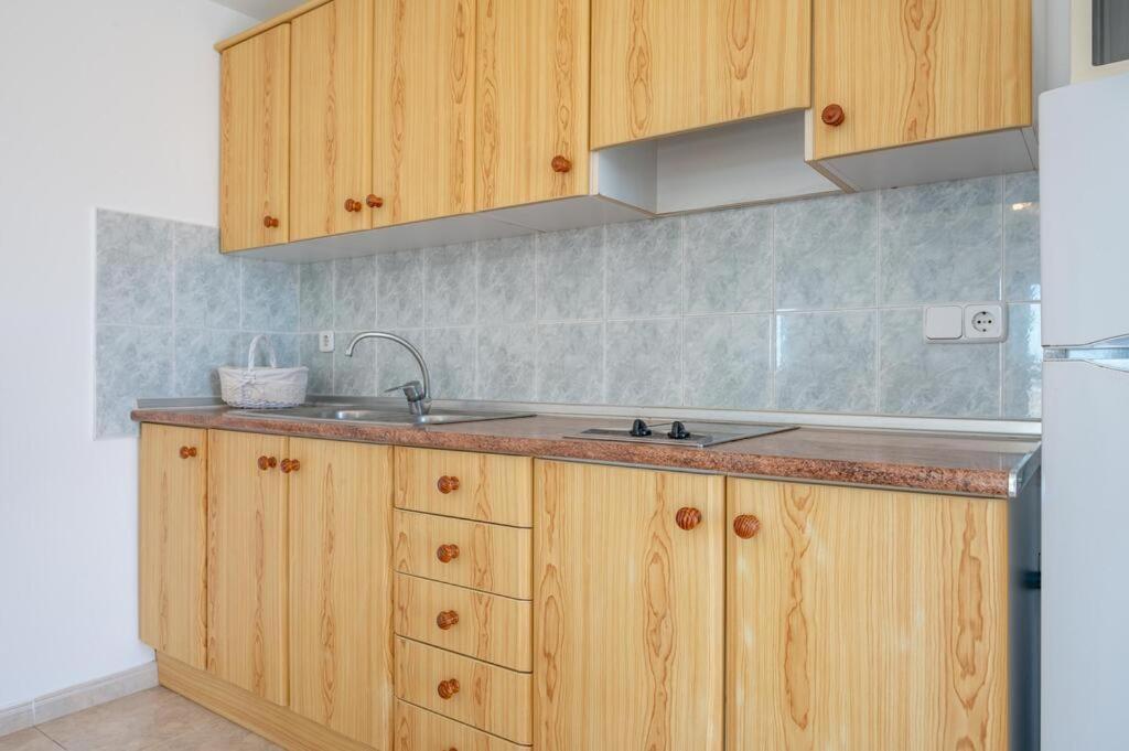 פלניטקס Apartamentos Karin 2°E מראה חיצוני תמונה